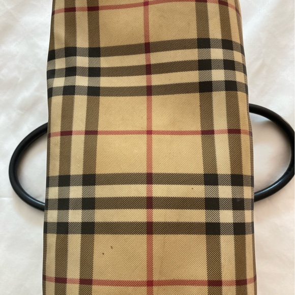 BURBERRY Vintage Nova Check Handbag and Wallet Set - Picture 4 of 16